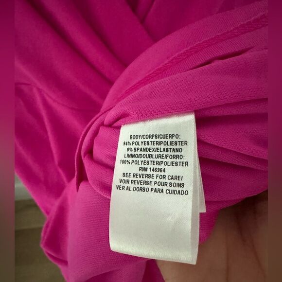 Julia Jordan
Pleated Surplice V-Neck 3/4 Sleeve Ruffled Front Dress - Picture 6 of 7